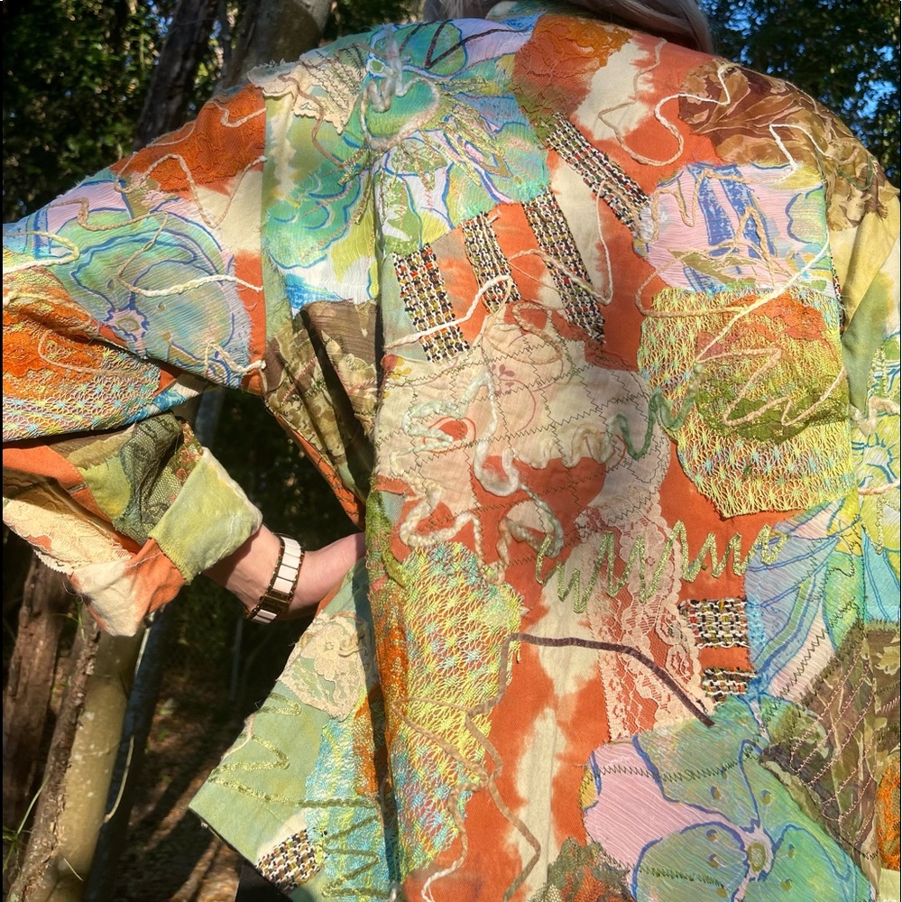Abstract Vintage Pattern Jacket Coat - image 4